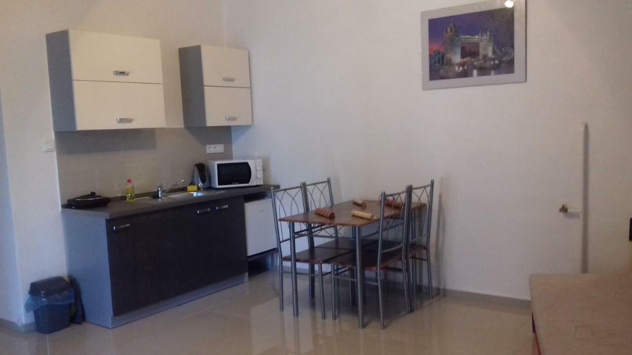 Apartman Silver Zadiel Esterno foto