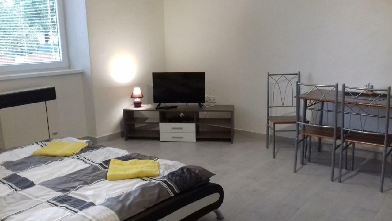 Apartman Silver Zadiel Esterno foto
